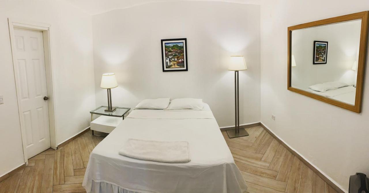 Palmira Hostel Tegucigalpa Bagian luar foto