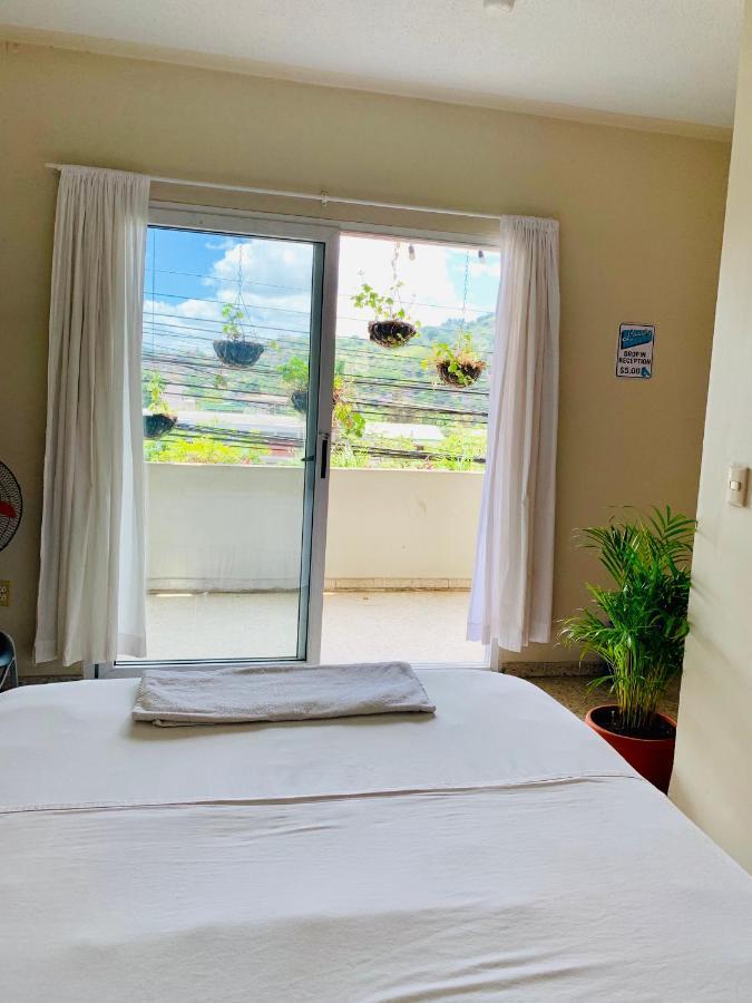 Palmira Hostel Tegucigalpa Bagian luar foto